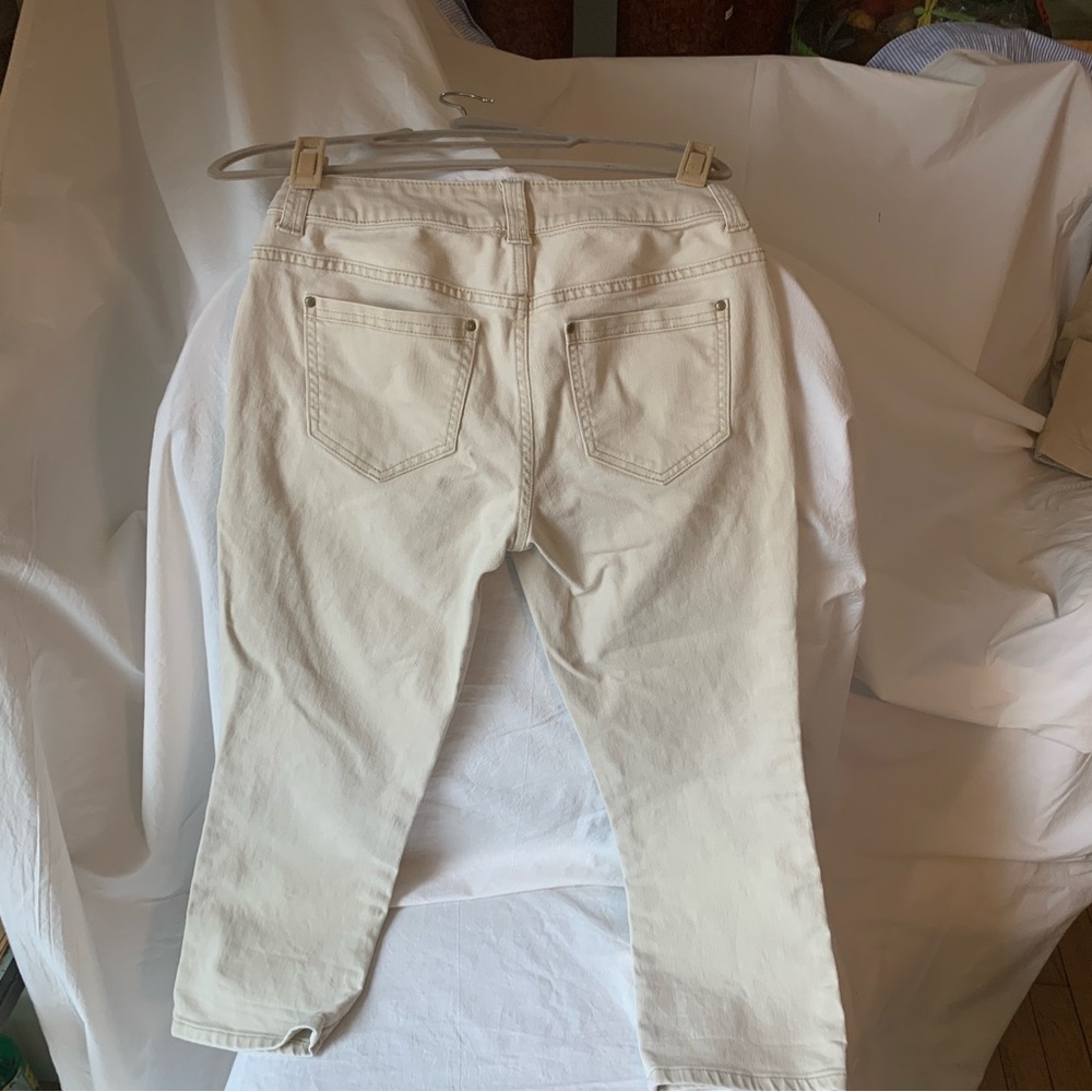 Chico's Light Beige Ankle Jeans - Picture 3 of 4